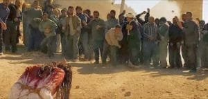 Soraya'yı Taşlamak