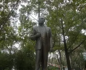 Tunalı Hilmi Bey
